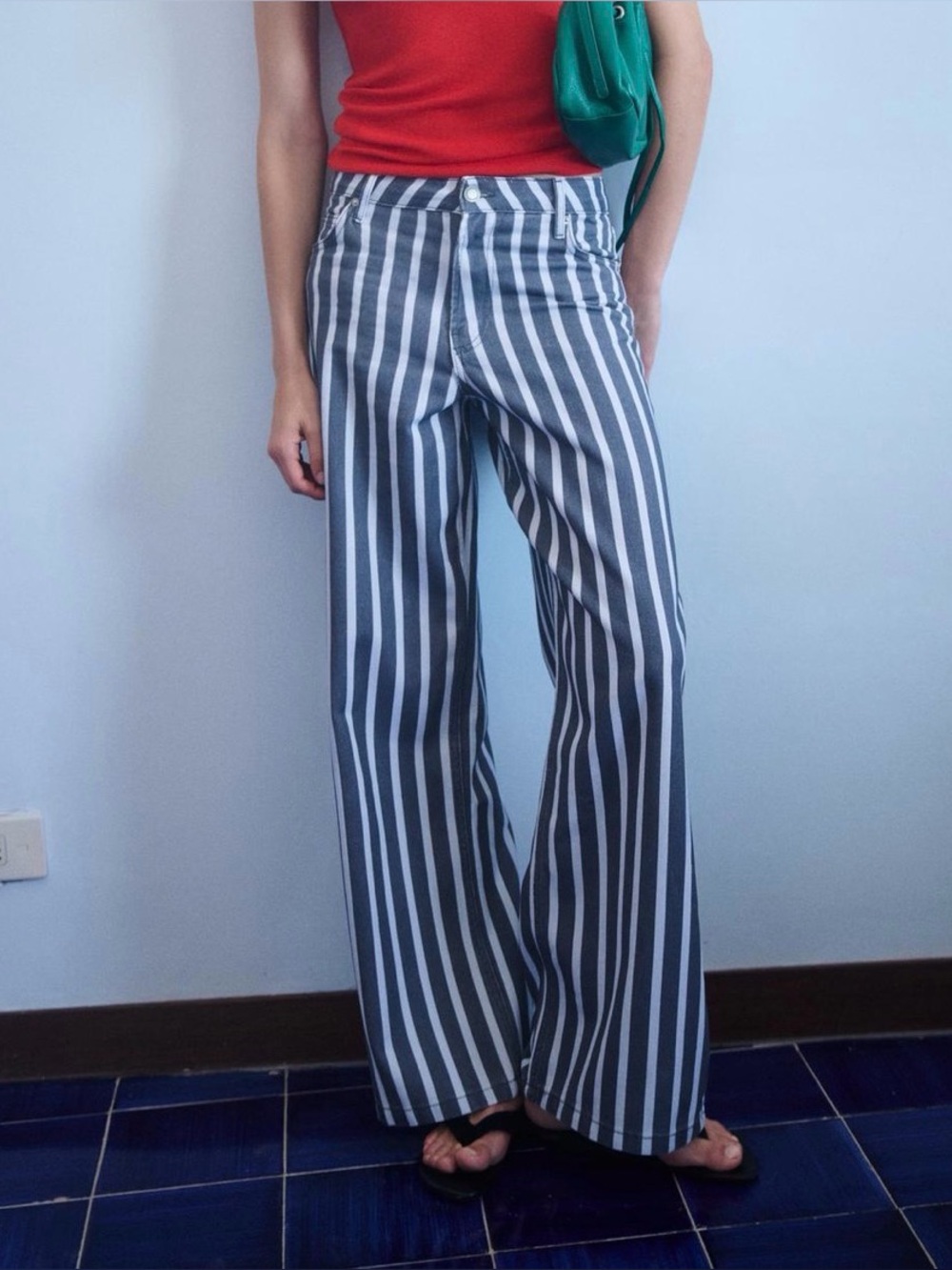 Zara Mid-Rise Striped Loose Fit Jeans